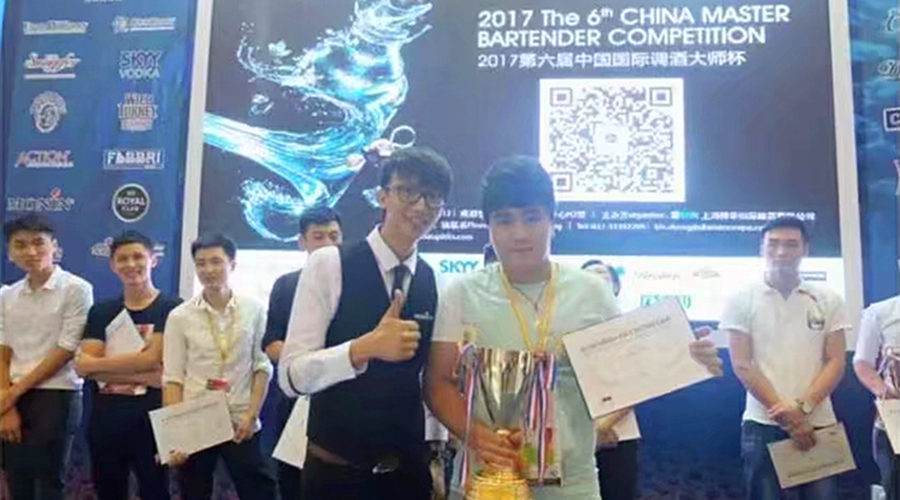1884477142_副本.jpg