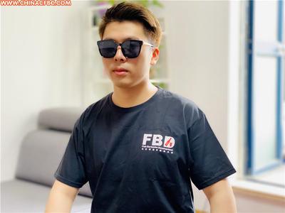 2020 中國FBD經典款進口純棉體恤（黑色，白色）